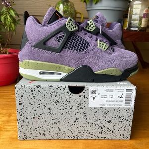 Air Jordan 4 Retro ‘Canyon Purple’ 

| Size: 7.5